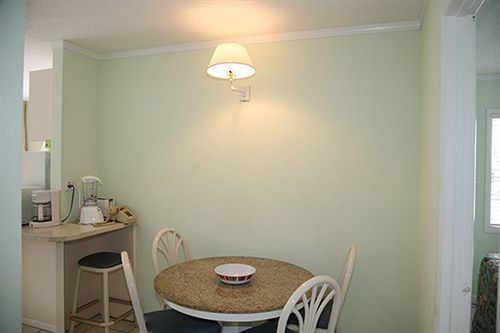 Traders Inn Beach Club Ormond Beach Dış mekan fotoğraf
